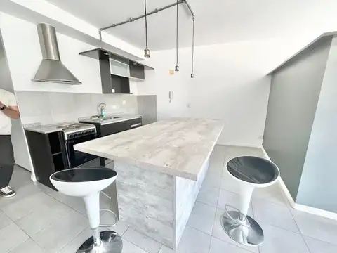 Departamento en Venta con 1 cochera