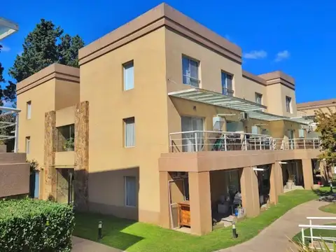 Departamento en Venta en Jardines De Saravi, USD 97.000