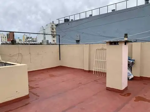 PH 2 ambientes con terraza compartida en el barrio de Boedo