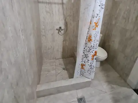 Depto Tipo Casa en Venta en Monserrat, USD 126.000