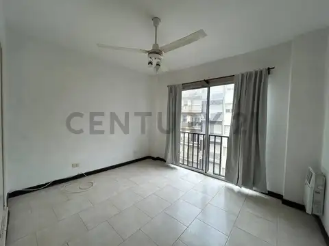 Arenales 2300, Piso 0