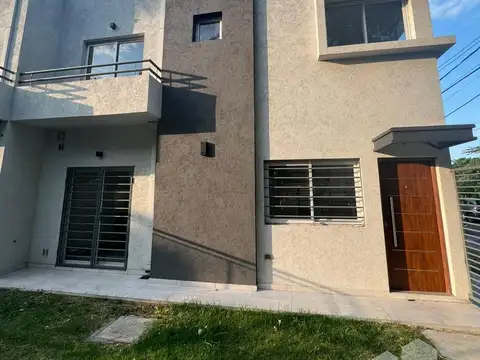 VENTA DUPLEX CASTELAR SUR APTO CREDITO