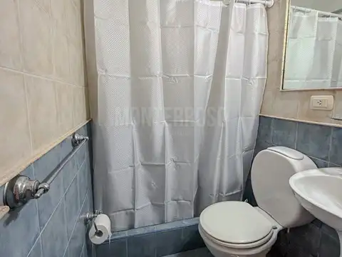 Departamento en Alquiler en Bernal, $ 580.000