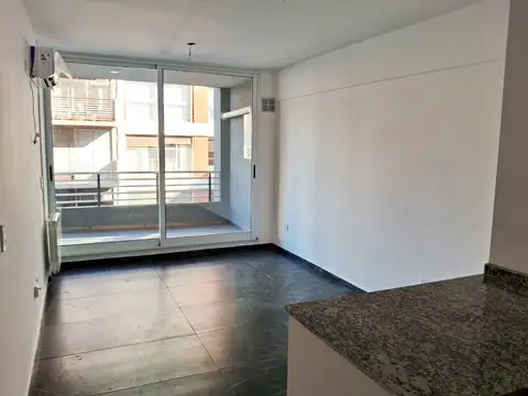 Departamento en Venta en Flores, USD 182.000