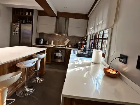 Casa en Venta en Liniers, USD 280.000