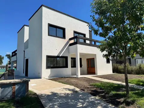 Hermosa Casa a Estrenar en Barrio San Pablo, Pilar