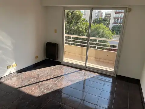 Doctor Juan Felipe Aranguren 2300, Piso 3