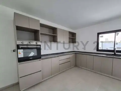 DÚPLEX EN DOCTA AVENIDA - 3 DORMITORIOS - SUITE - FINANCIACIÓN -