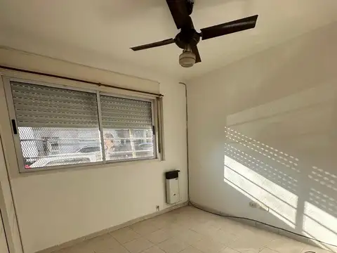Depto Tipo Casa en Alquiler en Barrio Parque Saavedra, $ 800.000