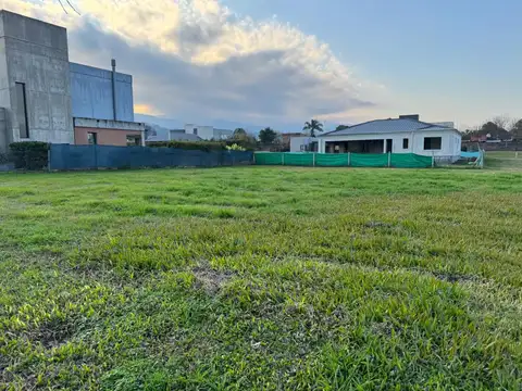 QUINTA AZUCENA - Terreno central en venta
