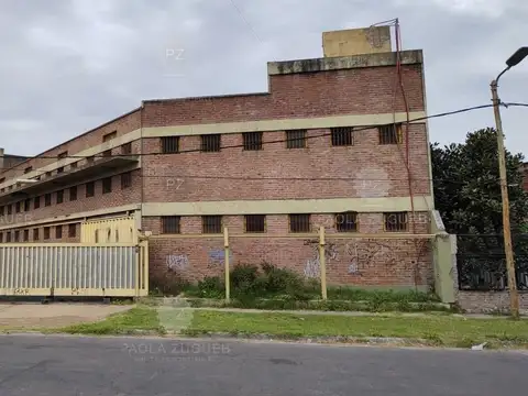 Depósito  en Alquiler en Lomas de Zamora, G.B.A. Zona Sur, Argentina
