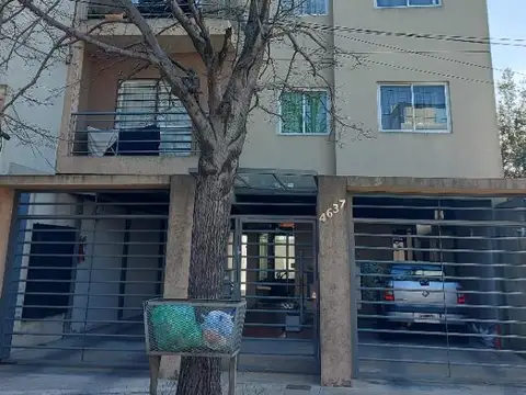 Departamento dos ambientes amplios - Opcional cochera