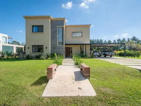 VENTA CASA 5 AMB HARAS SAN PABLO RODRIGUEZ
