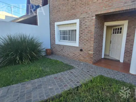 Casa en Venta en Temperley, USD 167.000