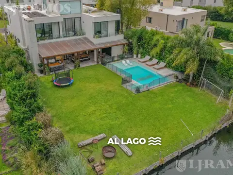 Casa con 4 dormitorios en venta y/o alquiler en Barbarita