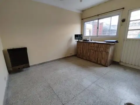 Depto Tipo Casa en Venta con 1 cocheras