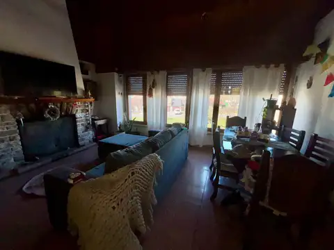 Depto Tipo Casa en Venta 40 años