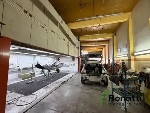 VENTA EN BLOCK. Galpón + Departamento 3 ambientes.