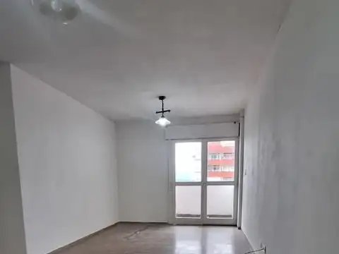 Arturo Frondizi 900, Piso 14°