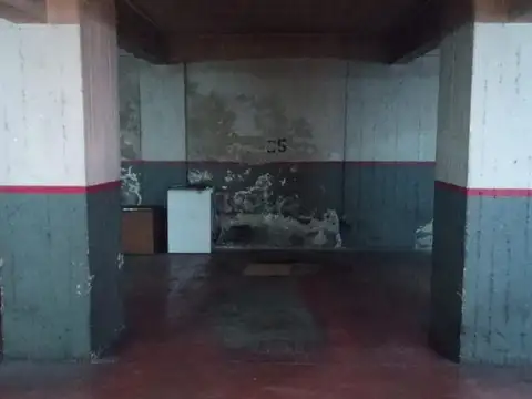 Venta de Cochera cubierta en Balvanera