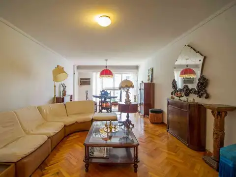 Departamento 5 ambientes con 3 baños