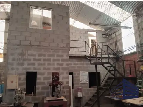 Galpon en Venta en Villa Rosa, USD 250.000