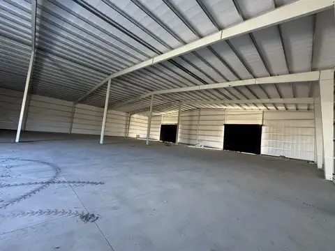 Alquiler galpón 1350m2 Exaltación de la Cruz