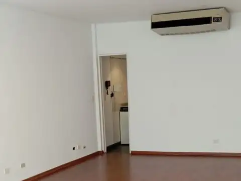 Oficina en Alquiler en San Isidro Centro, USD 500