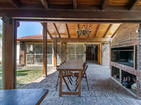 26 e/ 495 y 496 100, Piso 0