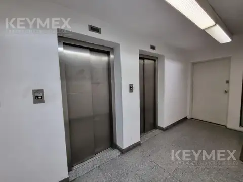 Oficina en Venta 25 años