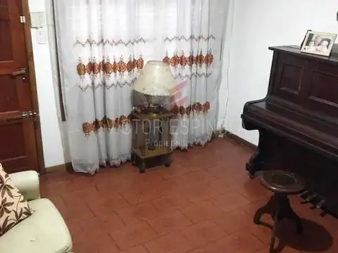 Depto Tipo Casa en Venta de 3 ambientes