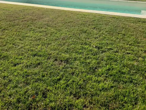 Quinta en Venta en La Reja, USD 97.000