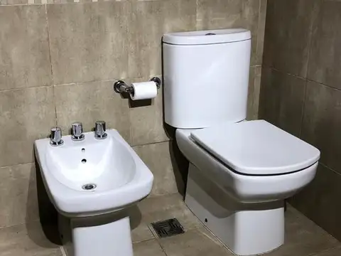 CASA Venta -Lomas de San Isidro