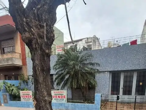VERSALLES. IRIGOYEN AL 1400. HERMOSA CASA 3 AMBIENTES CON DO
