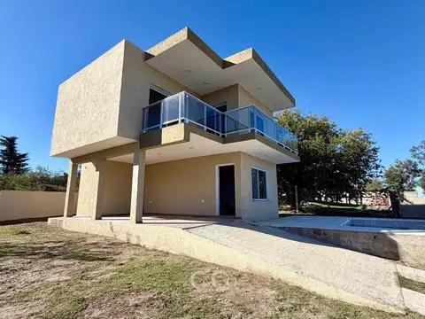 Casa en Venta en Tanti, USD 110.000
