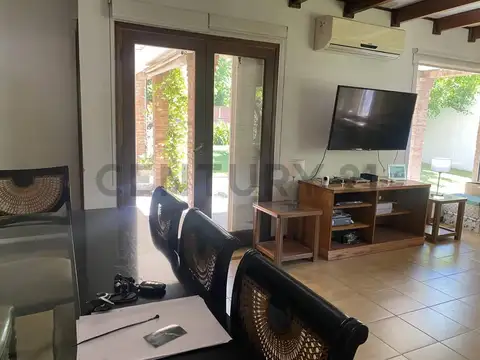 Casa en Venta en City Bell, USD 230.000