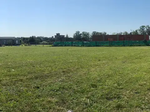 Terreno en venta Monet Barrio Privado Cardales, Campana.