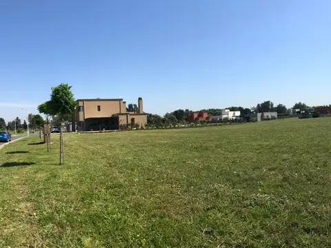 Terreno en venta Monet Barrio Privado Cardales, Campana.