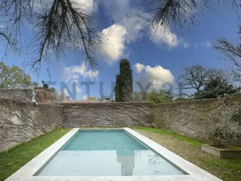 Casa en Venta en Manuel B Gonnet, USD 270.000