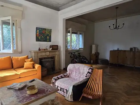 Casa en Venta en Carapachay, USD 395.000