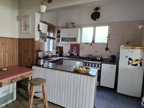Casa 5 ambientes con 3 baños