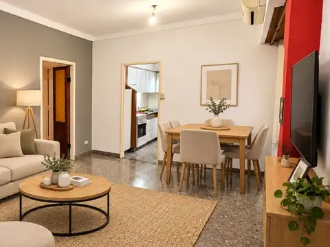ALQUILER CASA 4 AMBIENTES CON COCHERA PARA 2 AUTOS Y TERRAZA - CENTRO DE CASEROS