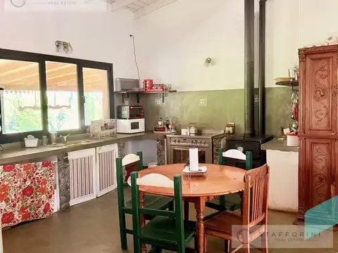 Casa 6 ambientes con 3 baños