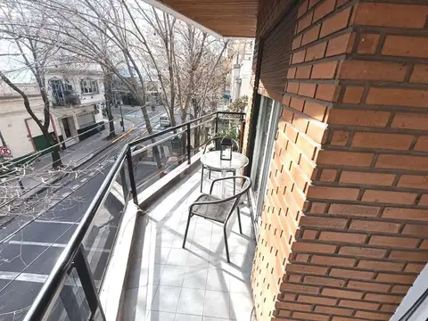 Departamento 4 ambientes con 3 baños