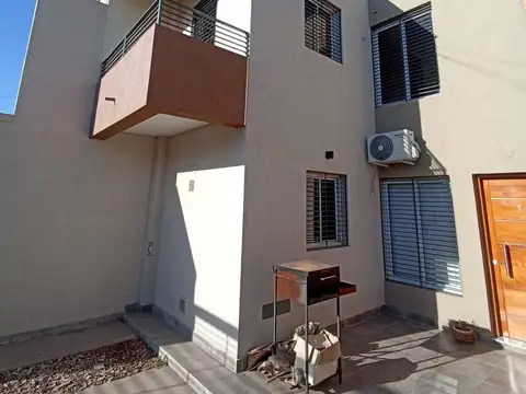 Departamento en Alquiler en Villa Nueva De Guaymallen, $ 490.000