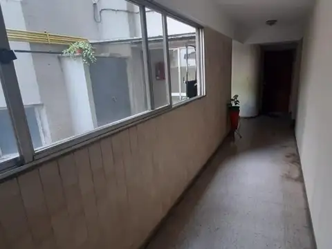 Av Génova al 800