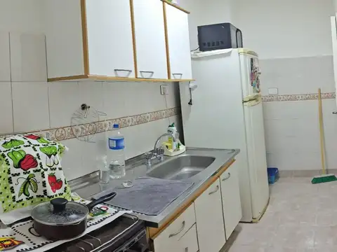 Excelente 2 Amb. + patio en San Cristóbal CABA