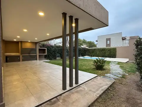 Casa en Venta 4 años
