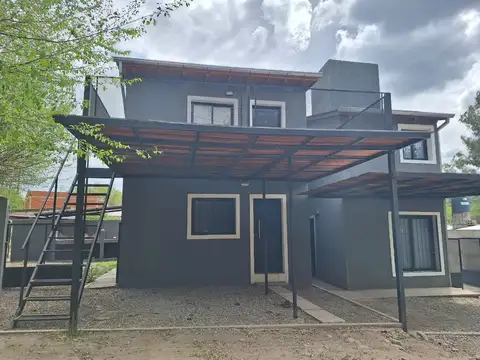 Depto Tipo Casa en Venta en Santa Rosa De Calamuchita, USD 210.000