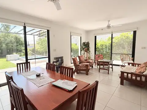 Casa en Venta de 3 dormitorios